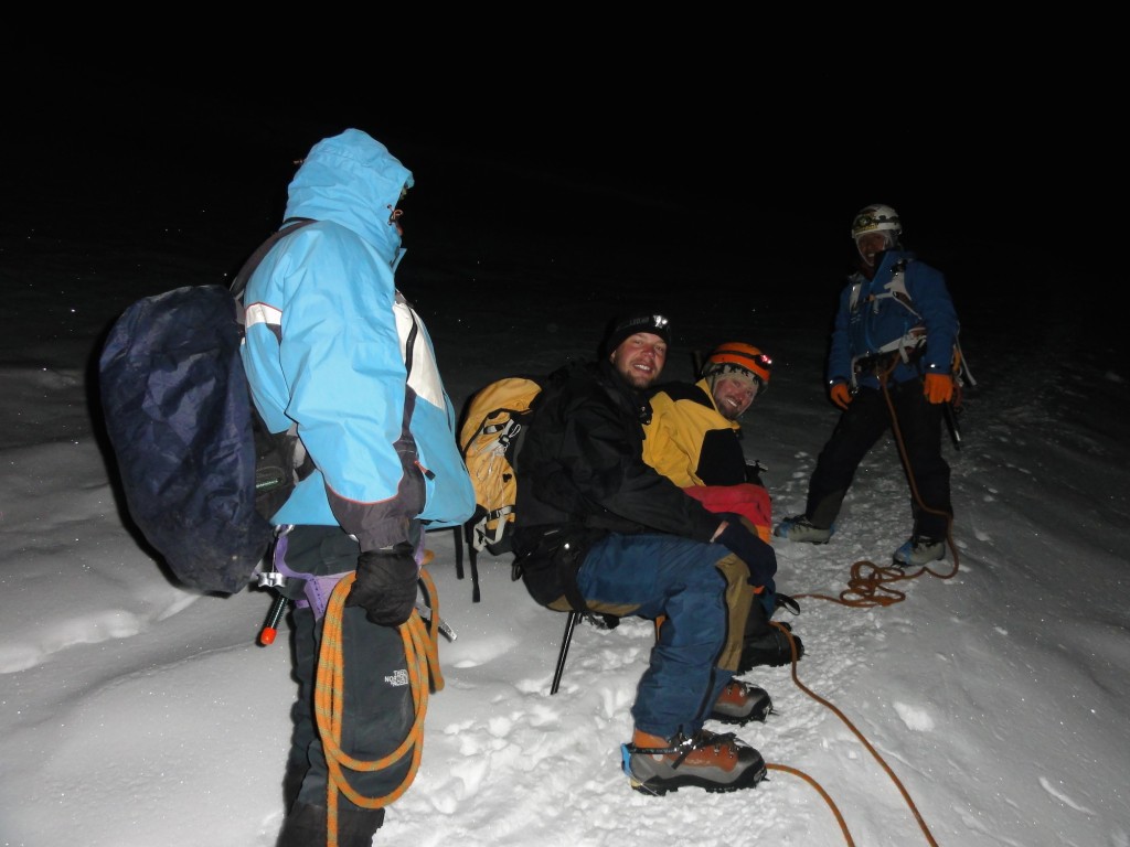 In der Nacht beim finalen Aufstieg