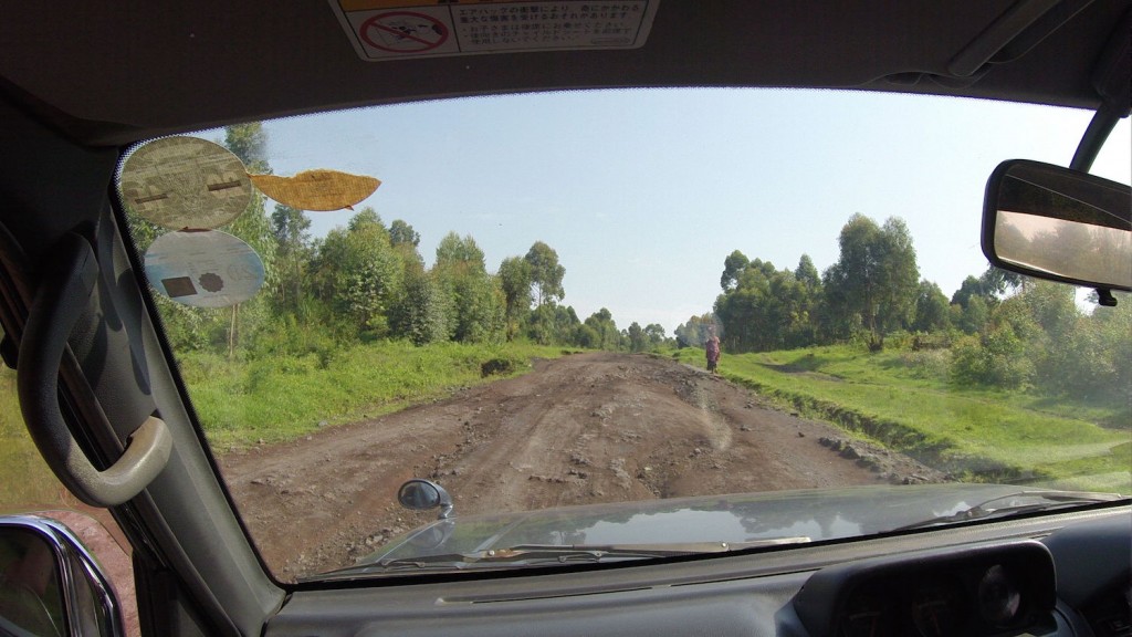 Road heading north from Goma