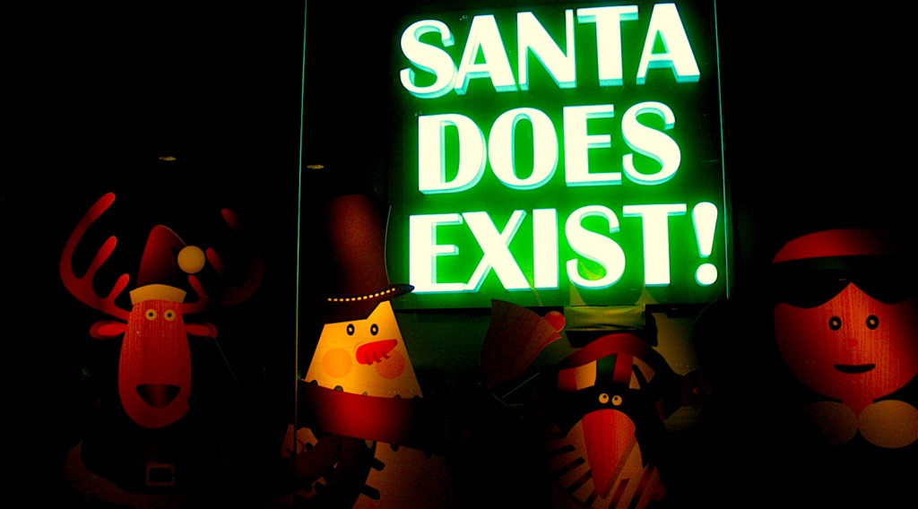 Santa does exist! - Dubai