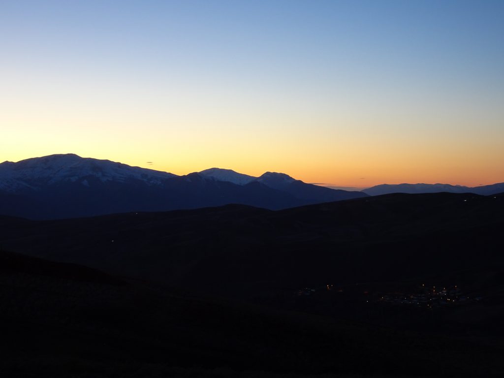 Sonnenuntergang im Alamut Valley