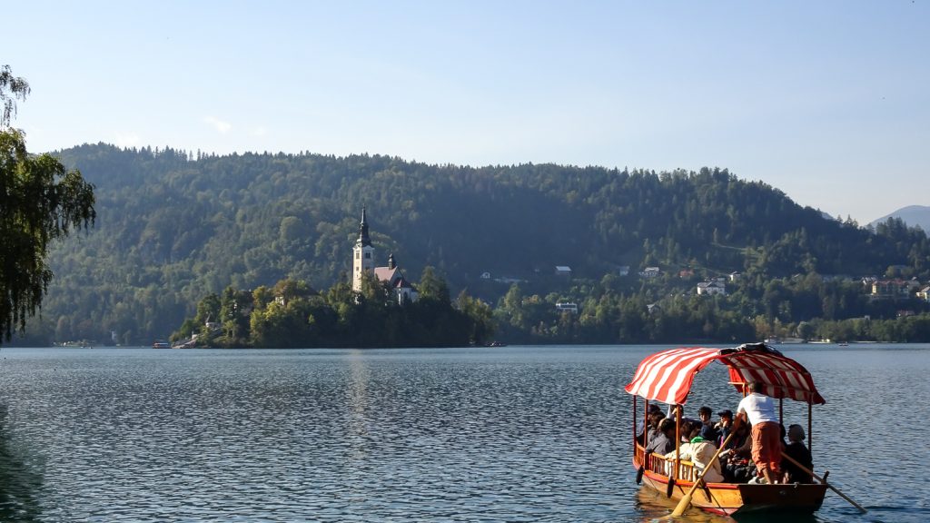 Bleder See mit Marienkirche