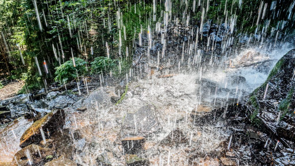 Wasserfälle Vărșag